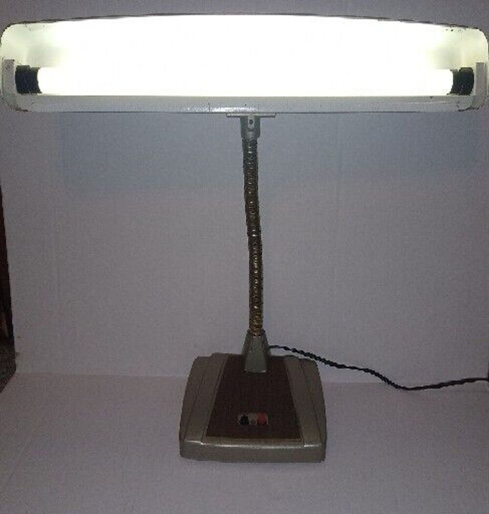 Vintage Industrial Mid Century Metal Desk Work Steampunk Art Deco 19" Lamp WORKS